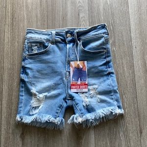 NEVER WORN Denim shorts